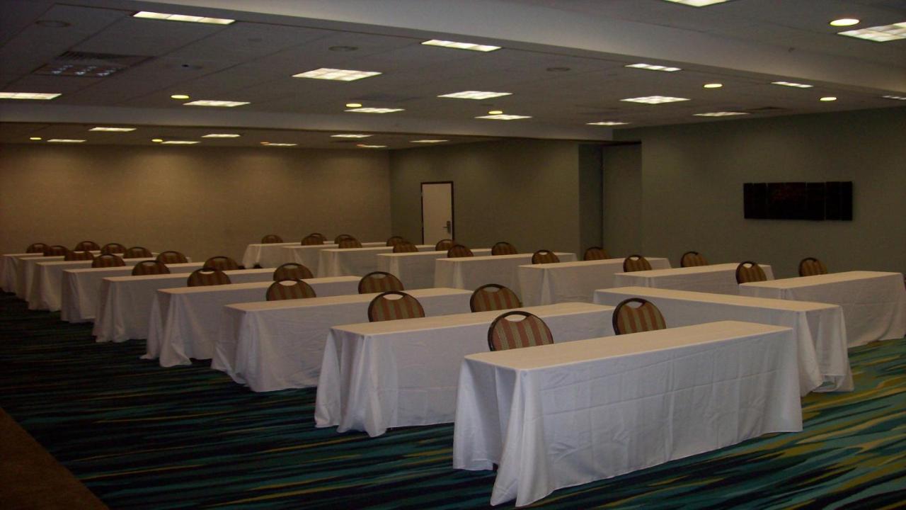Holiday Inn North Phoenix Ngoại thất bức ảnh